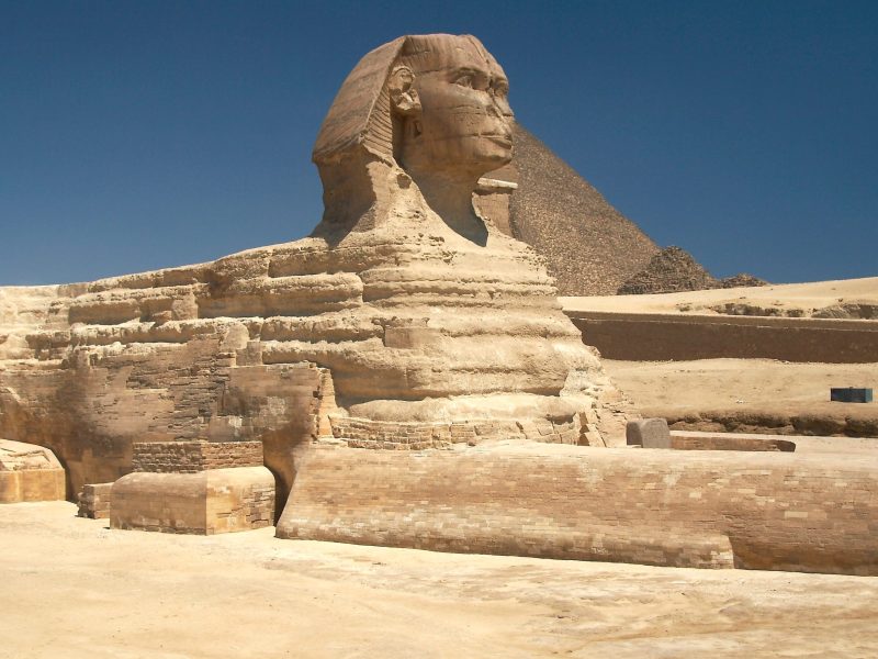 HALF DAY TO GIZA PYRAMIDS AND SPHINX