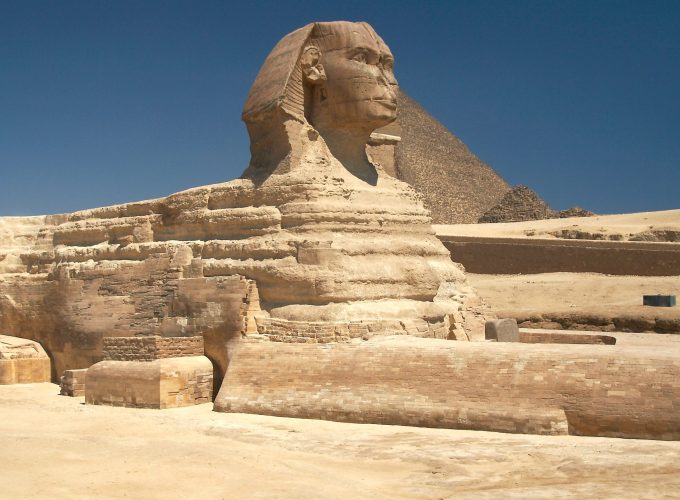 HALF DAY TO GIZA PYRAMIDS AND SPHINX